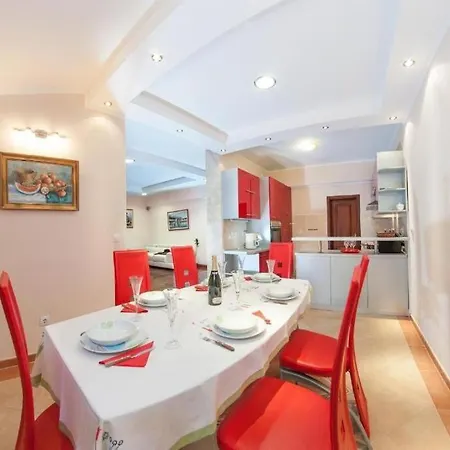 Apartment Arte Makarska