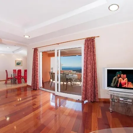 Apartment Arte Makarska